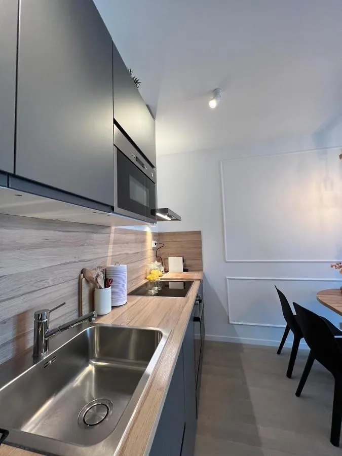 Apt Ljupka - Zadar - With Private Free Parking Apartment